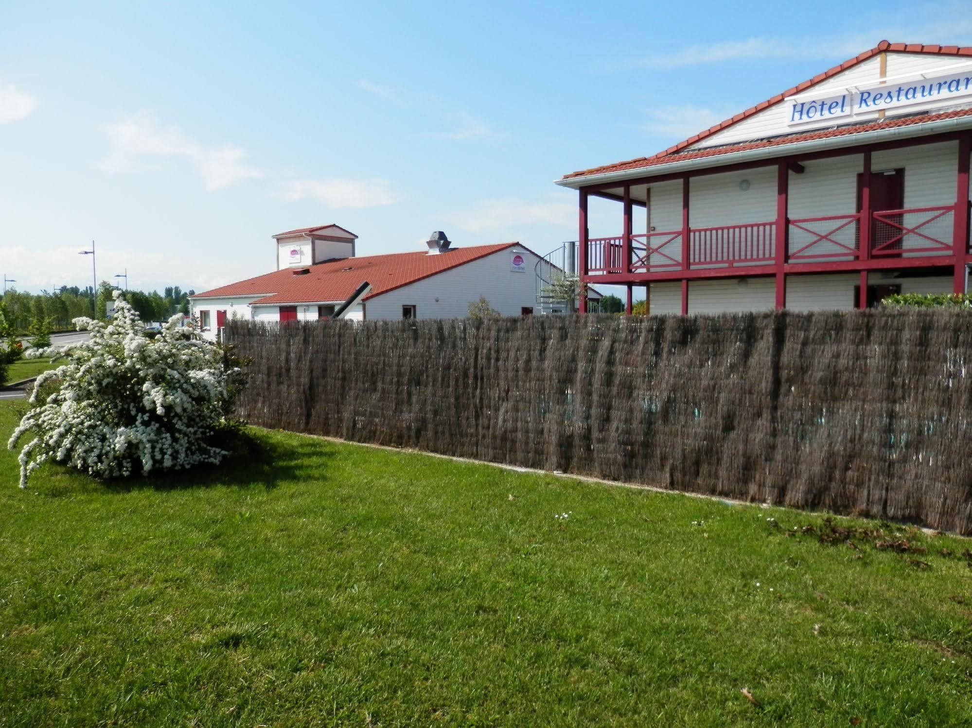 L'Auberge Everhotel de Tarbes-Ibos Eksteriør billede